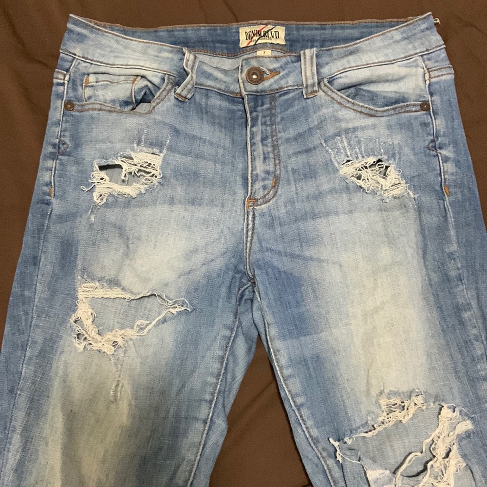 size 7 ripped jeans
